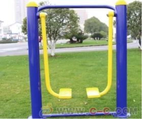 双人漫步机 室外健身路径上的养生保健伴侣